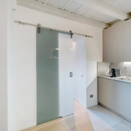 公寓 Modern Center 5 Minutes From Citta' Alta And Train Station 贝尔加莫